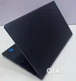 New Dell Laptop i5 11th 8GB RAM 512GB SSD 15.6 Screen