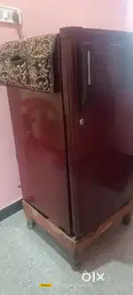 FRIDGE , well condition..
