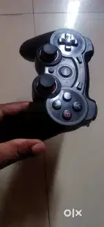 Red gear game controller