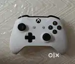 Xbox One Wireless Controller with Bluetooth (White)