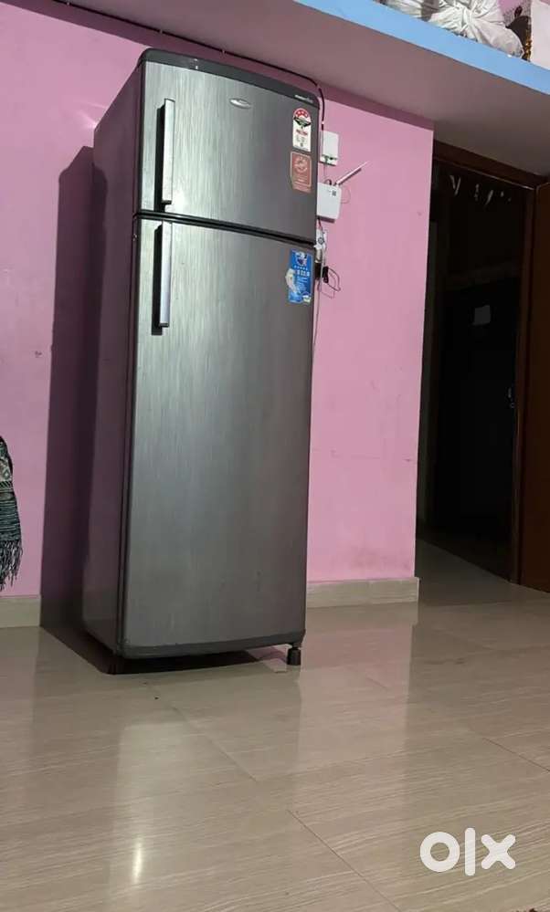 Freedge and washing machine both for sale