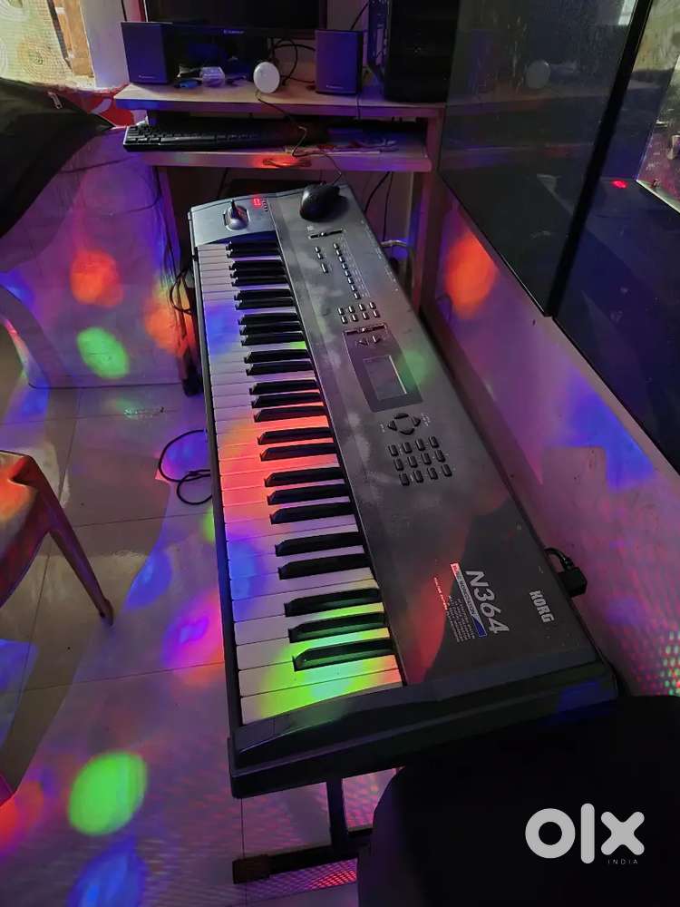 Korg n364 verry good condition with pendrive
