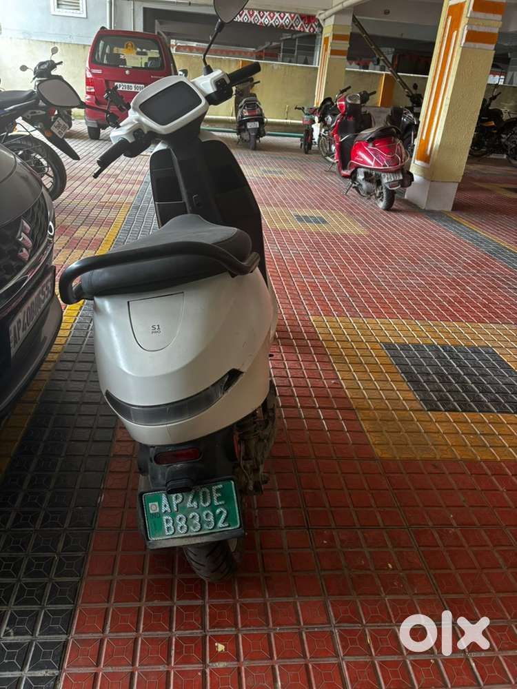 Ola S1 pro Gen2 in very less price
