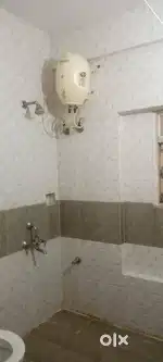 no brokerage-furnished 1 bhk-green glen layout-bellandur-low deposit
