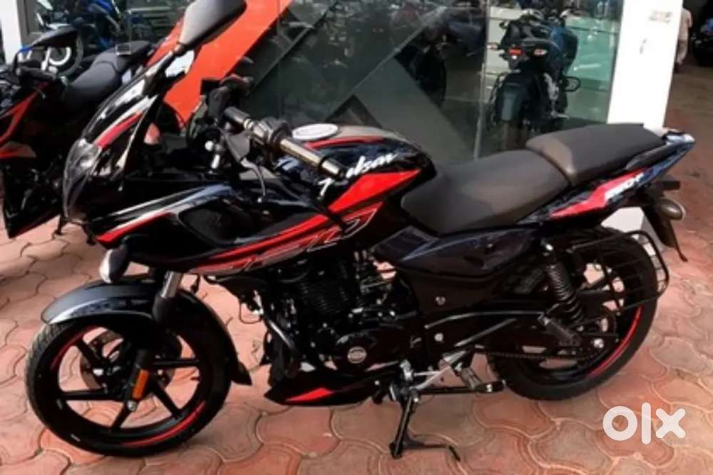 Bajaj Pulsar 220 New low down payment 19999/- immediate delivery