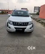 Mahindra XUV500 2017