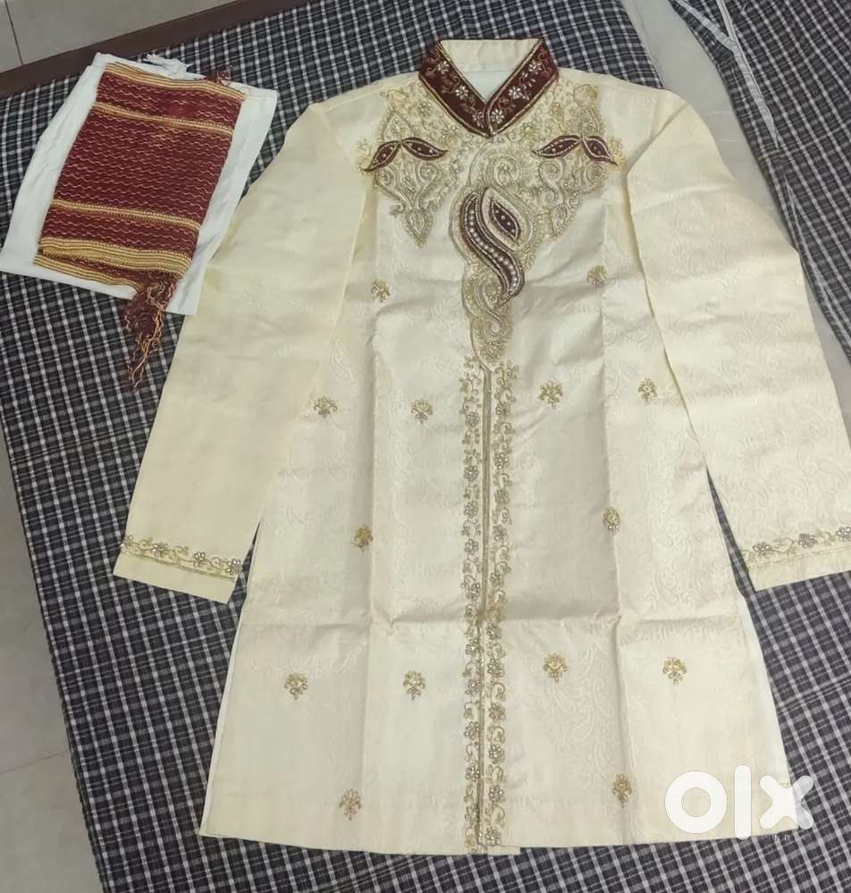 Sherwani .