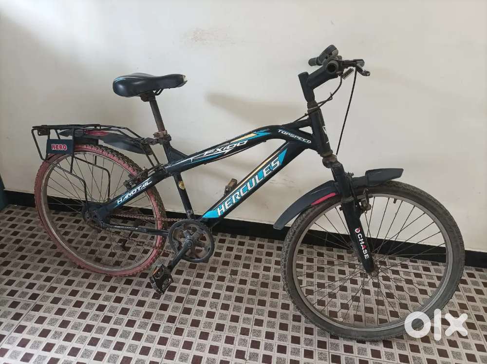 Hercules cycle in medium condition