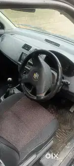 Maruti Suzuki Swift 2011