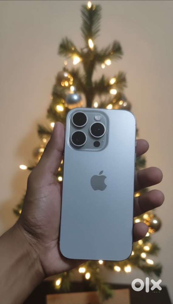 16 Pro Natural Titanium