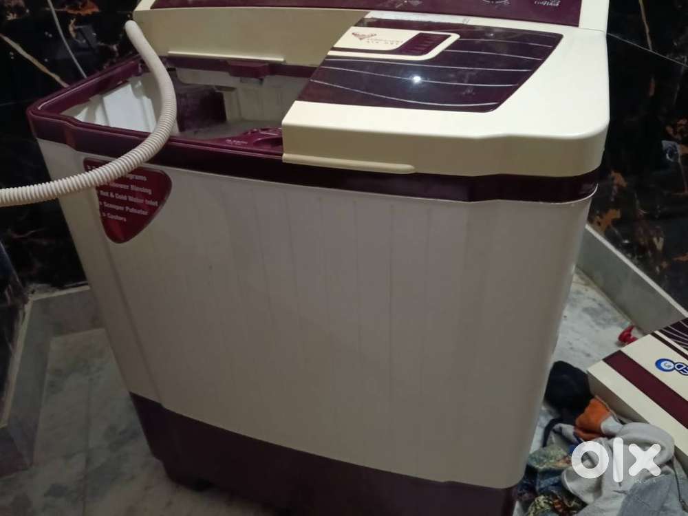 Videocon washing machine age 7 year ,semi automatic machine
