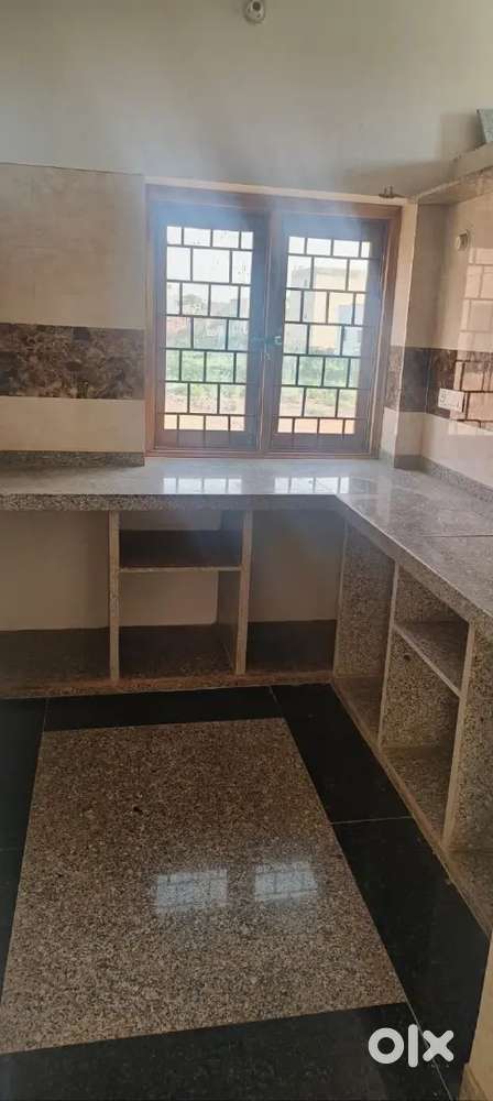 Only vegetarian n non alcoholic allowed