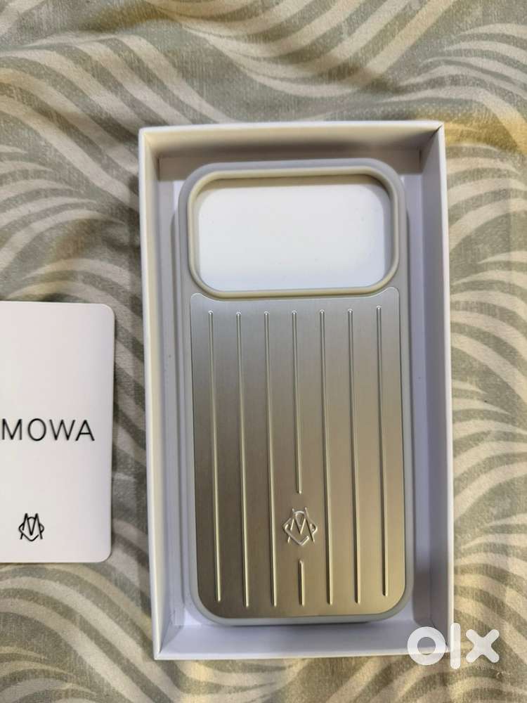 Rimowa case for iphone 17 pro max silver colour unused completely