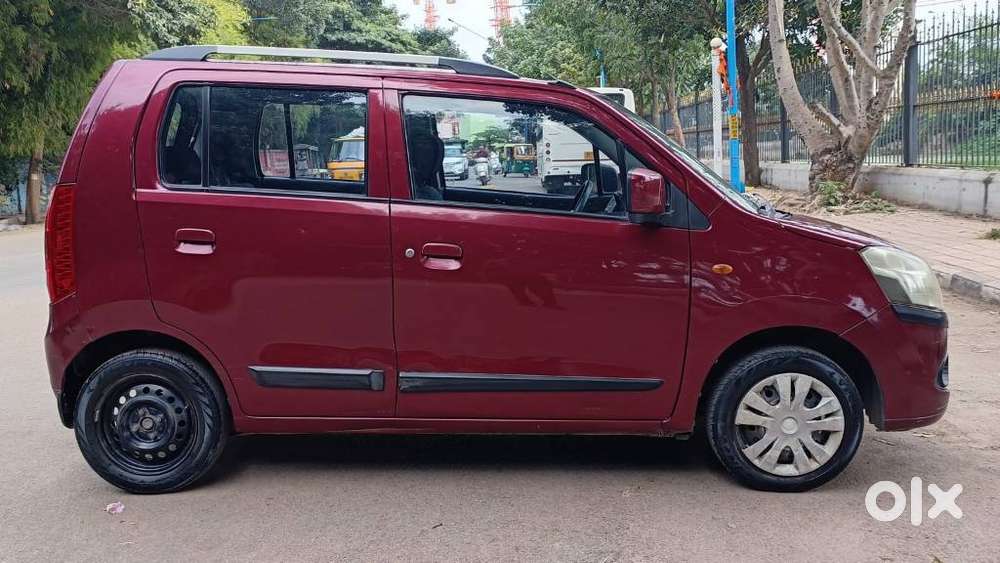 Maruti Suzuki Wagon R VXI, 2011, Petrol
