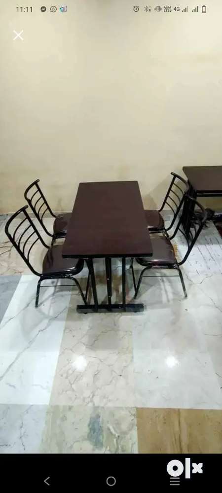 Restaurants Tables and Chairs at wholesale price