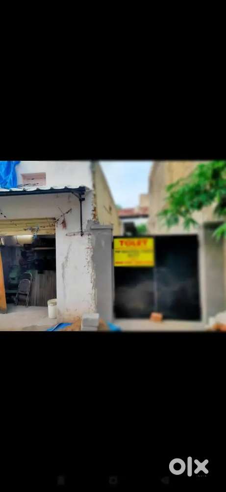 Shutter for rent with 5hp power each shutter at Gandhi nagar IDPL