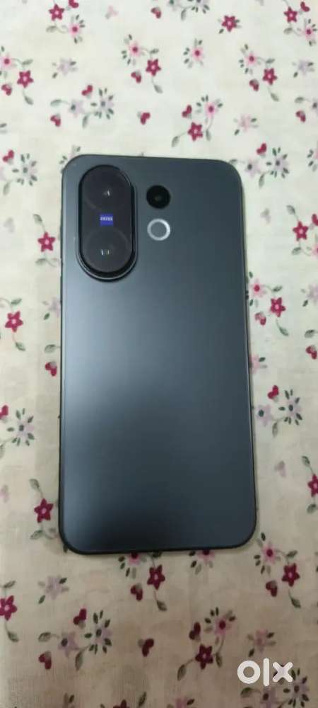 Vivo x200 FE 12/256