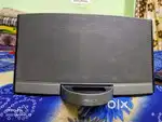 Bose portable sound doc system with aux very good condition