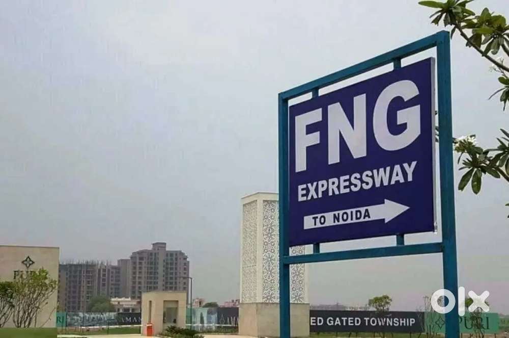 Plots in Noida 150 sec with registery free hold plots