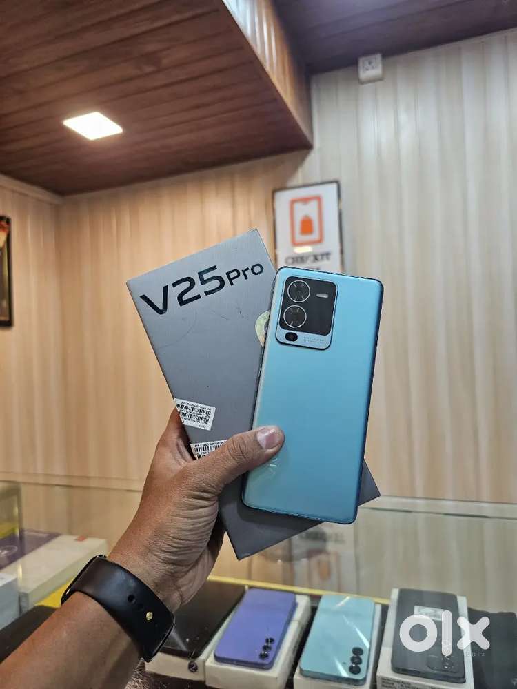 CHECKIT:- Vivo V25 Pro 8/128Gb in Excellent condition