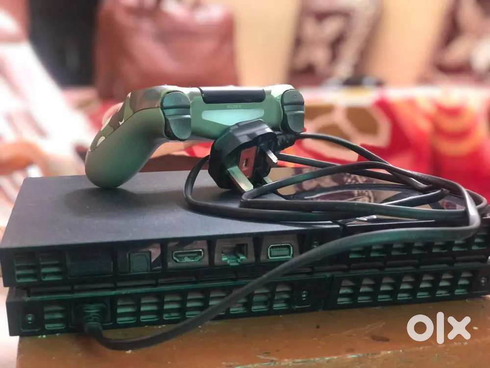 SONY PS 4 - Double Dhamaka X-mas Sale. Never seen Deal