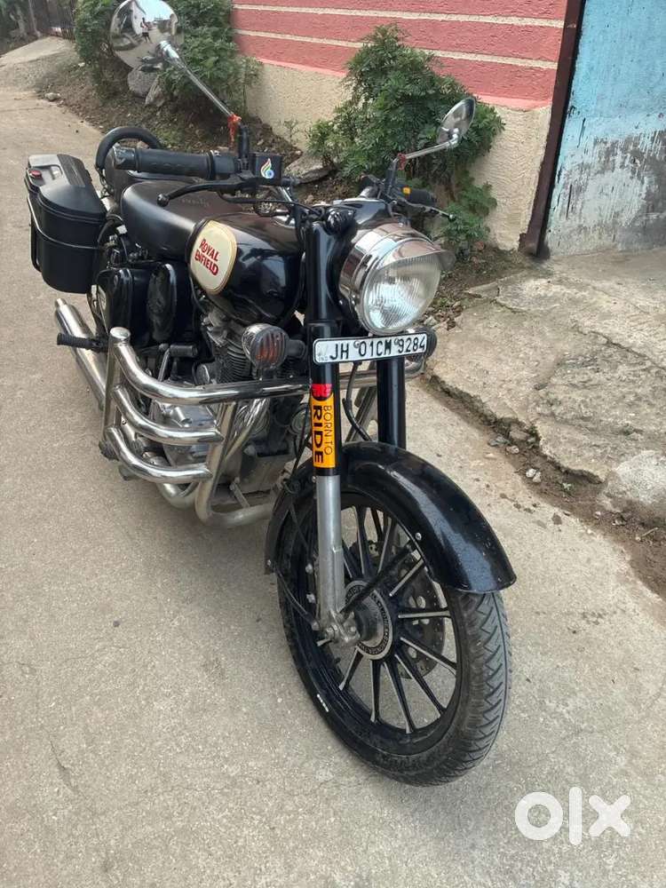 Nice condition with three silencer