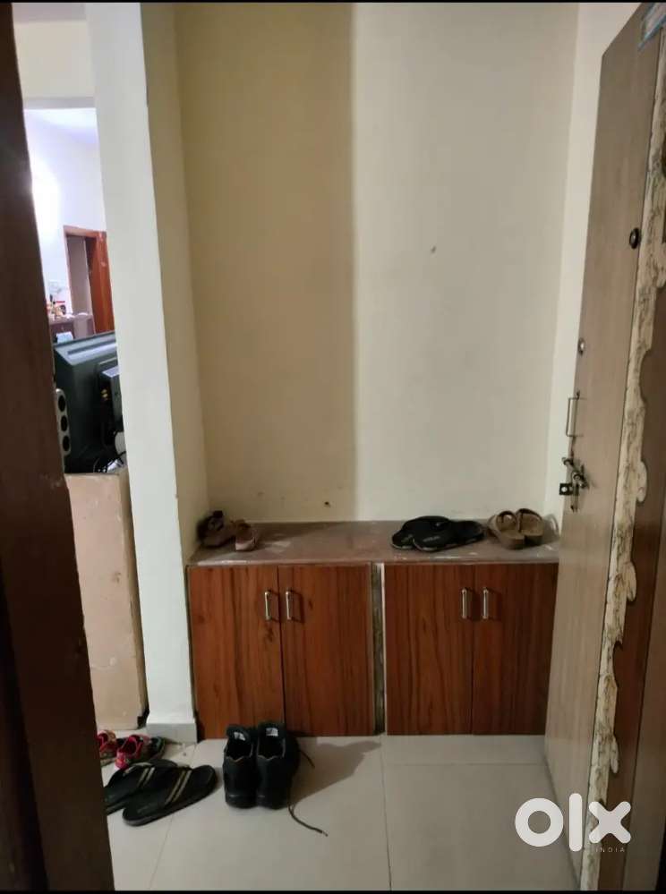 2 BHK flate at prime location, niyam chokadi