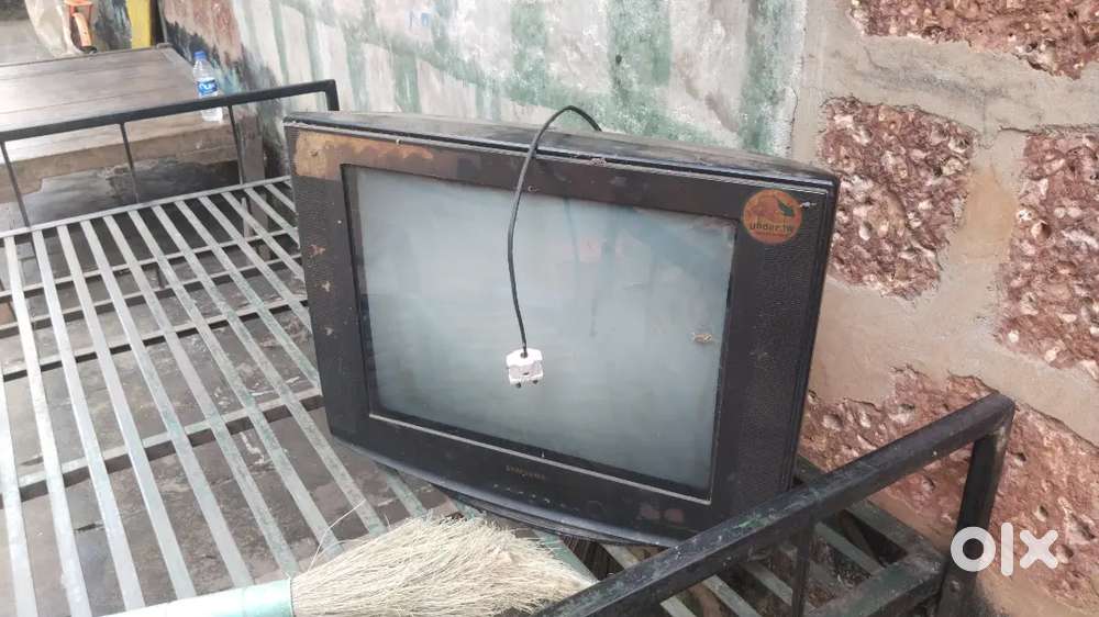 Samsung Tv not used for long time stored in house