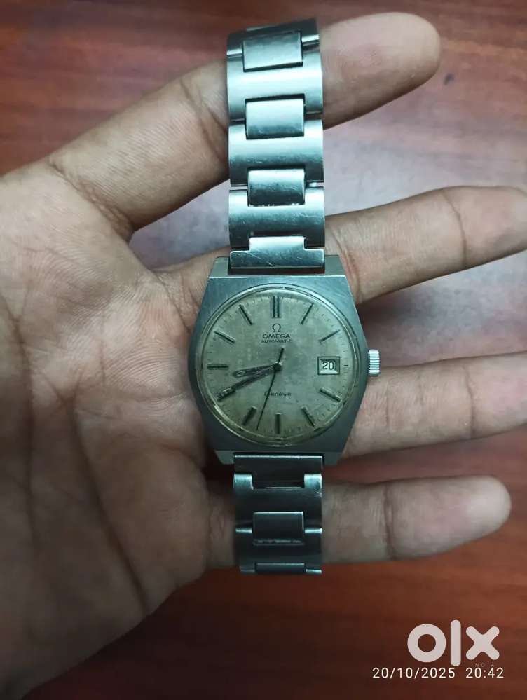 OMEGA WATCH working