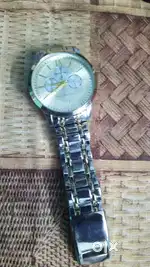 Van Hens Gold Watch