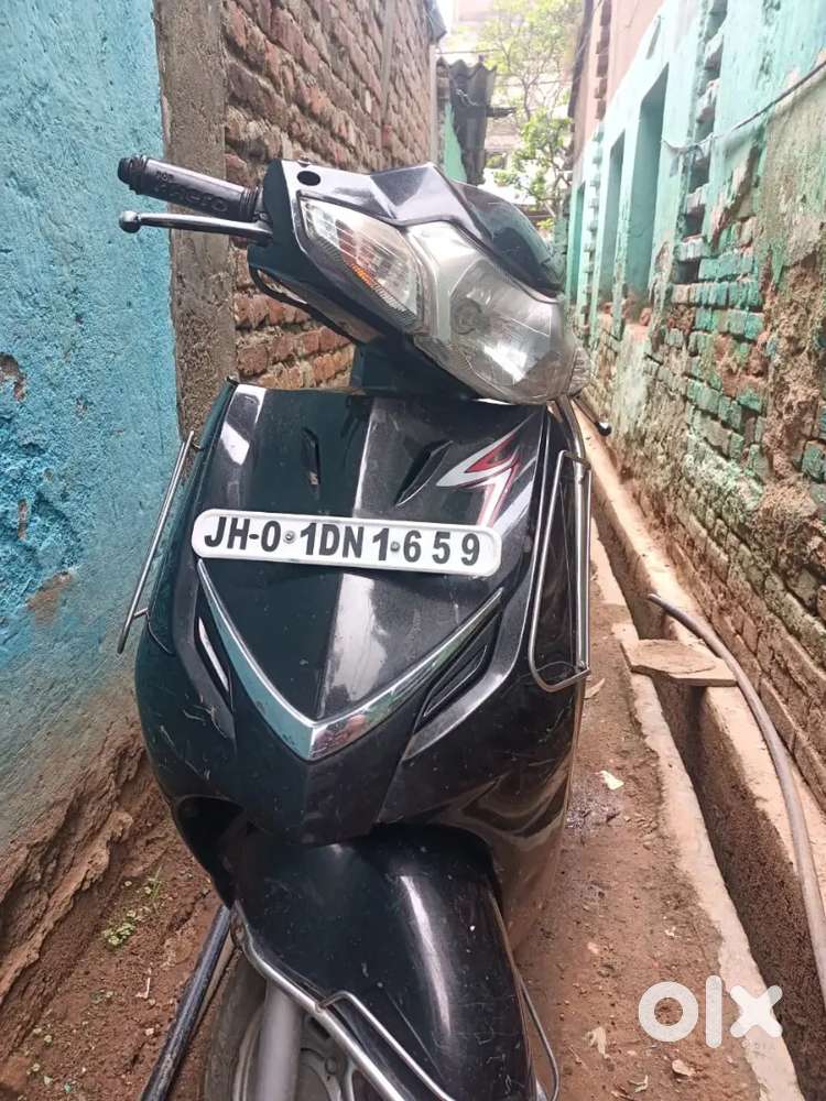 Hero duet 125 black colour