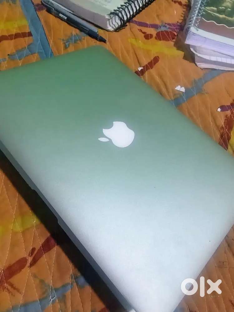 Apple macbook air