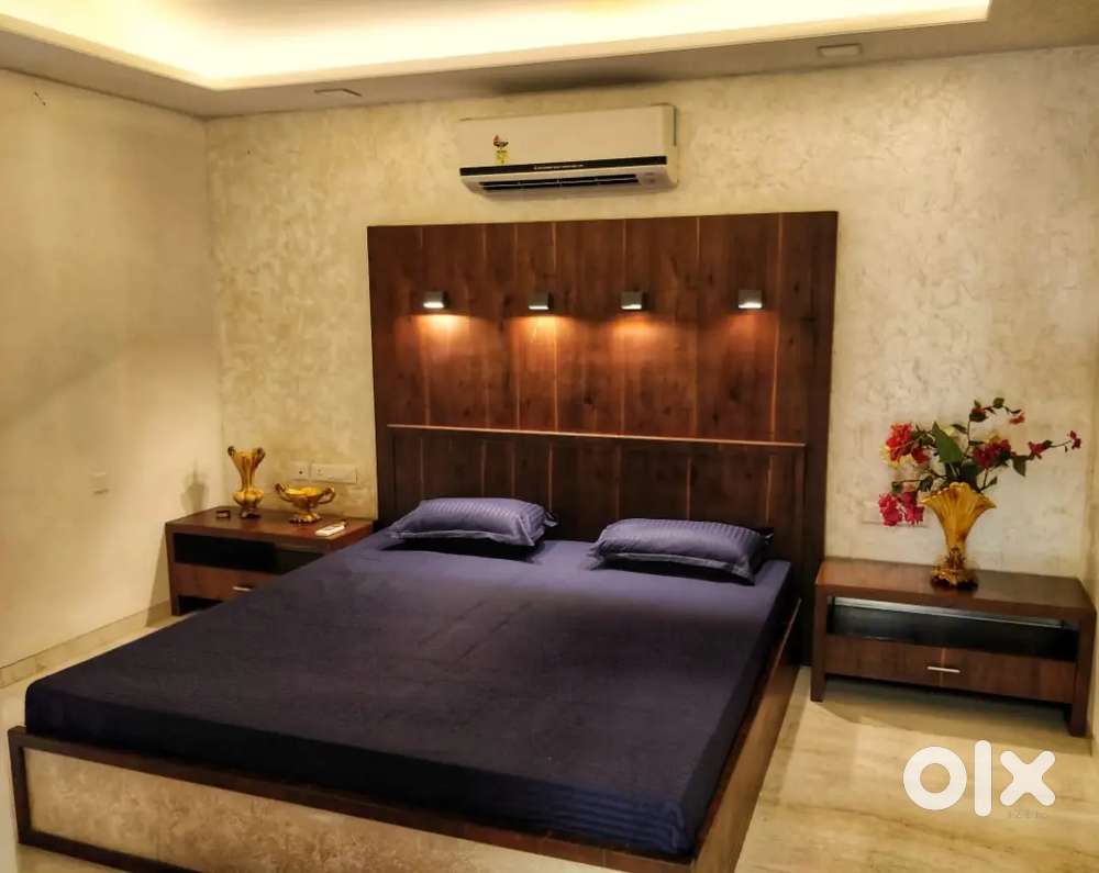 We have 3 bhk 4 bhk 5 bhk luxurious properties available