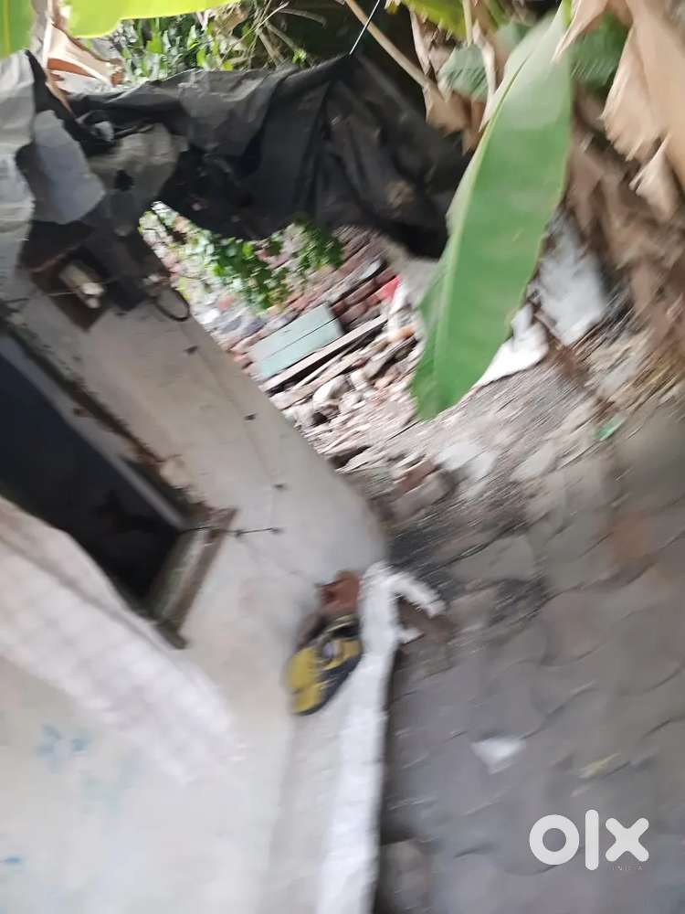 Owner old House open plot North - South 1500 sq.ft. Mouza - Binaki