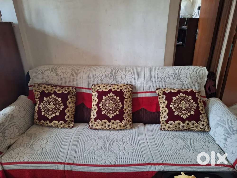 Comfortable 3-Seater Sofa for Sale