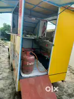 Moving Food Vehicles