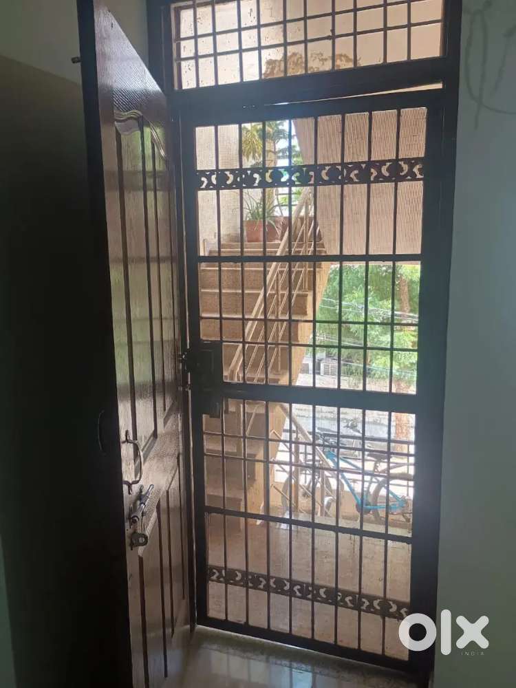 2 Bhk semi furnished flat for rent