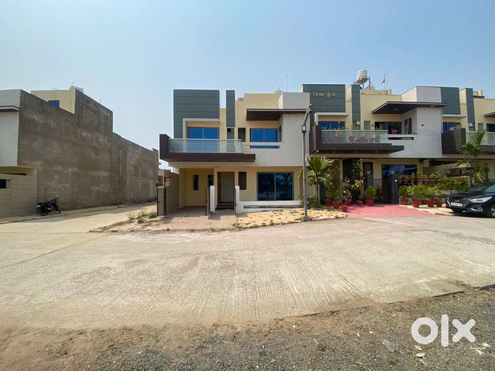 3 BHK Duplex for Rent at Royal Park