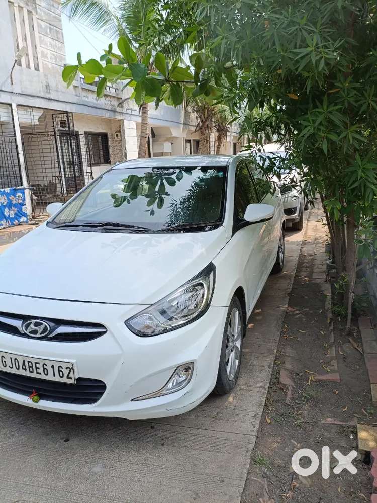 Hyundai Verna 2011 CNG & Hybrids 78000 Km jenyan top moadl