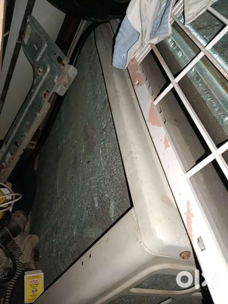 Lloyd AC 1.5 ton