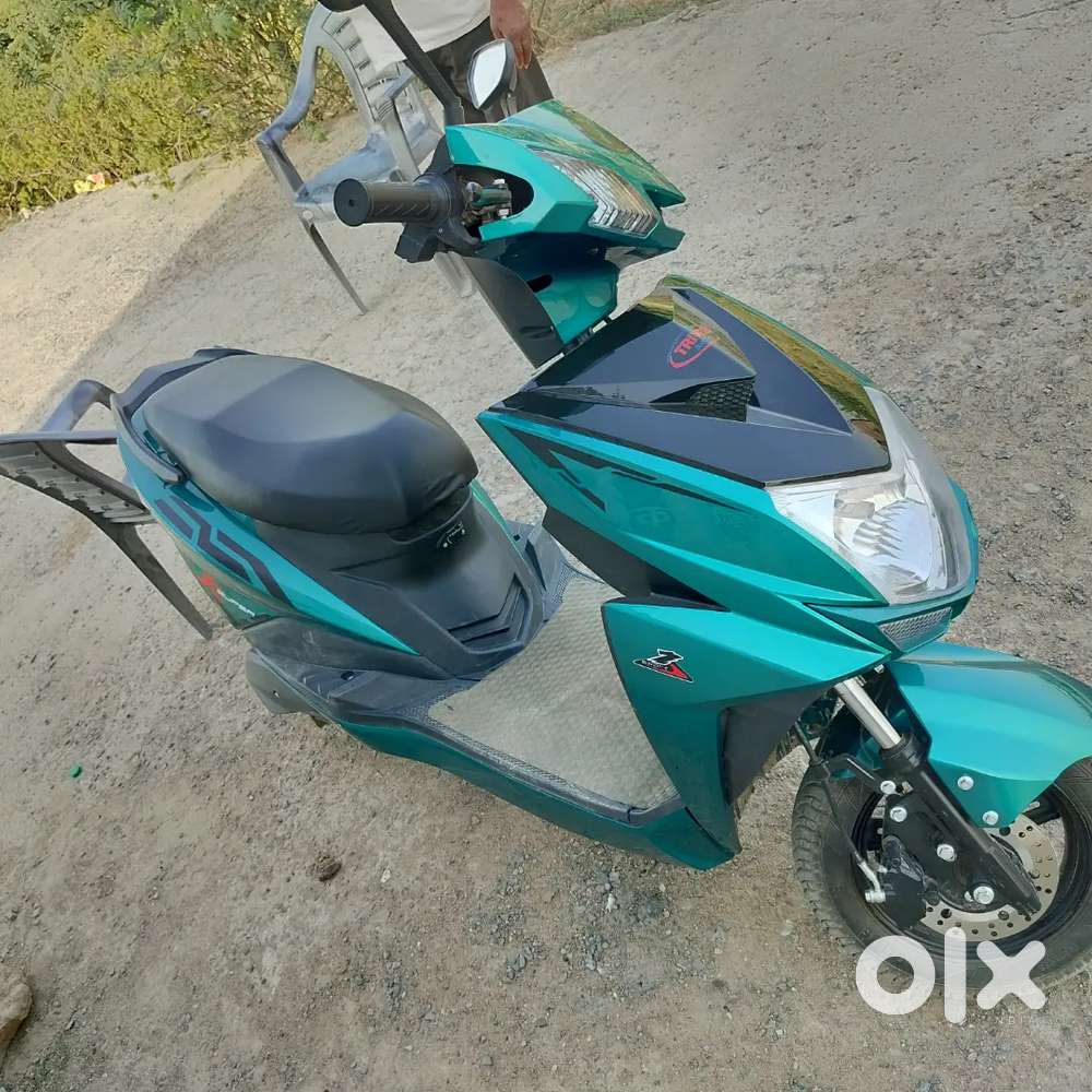 1 aadmi par 75 kilo meter chal jaati hai