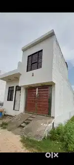 Beautiful House in 105 gaj plot