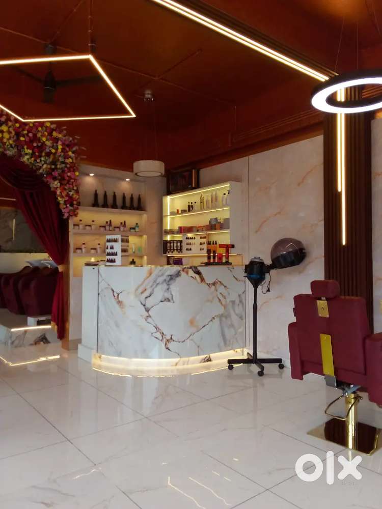 Receptionist