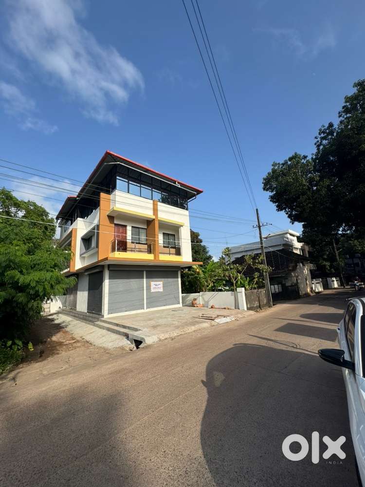 Shop for rent on main road