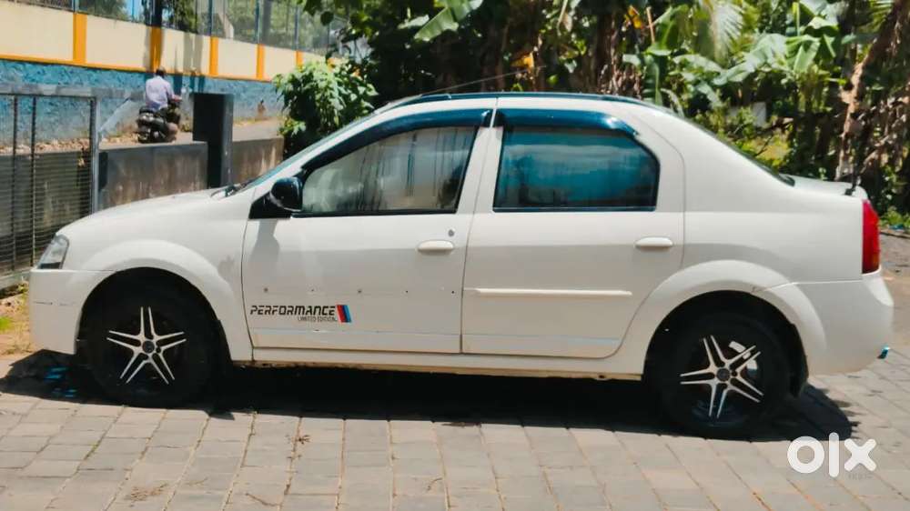 Mahindra Verito 2012 Diesel Well Maintained