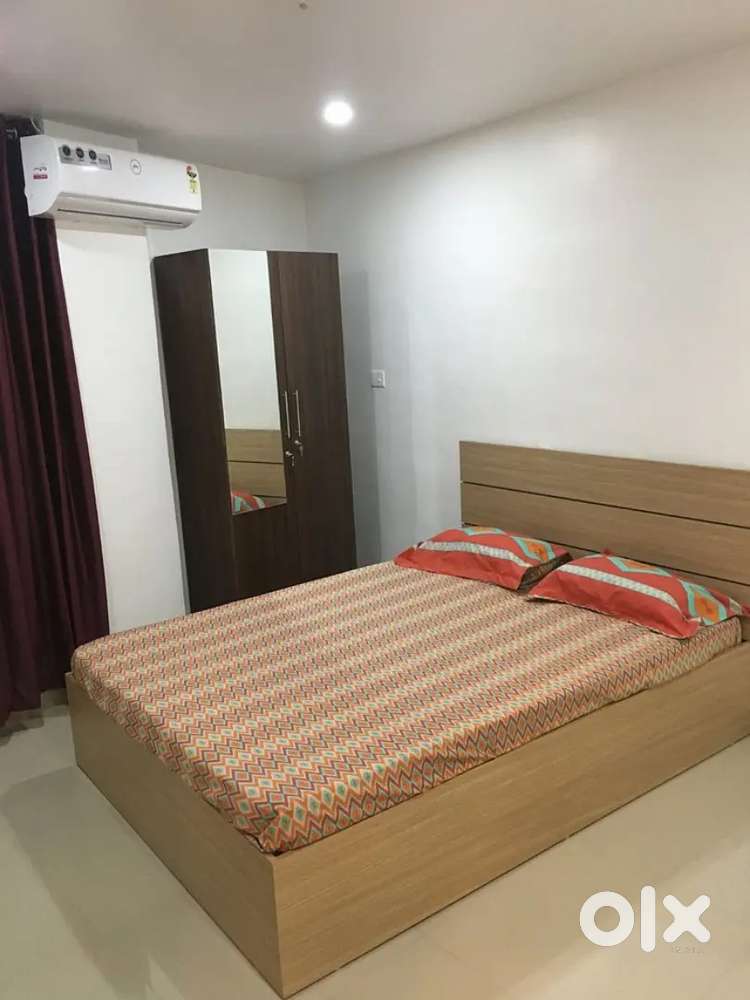 Lodge Room near Lingraj temple just 500 per Person