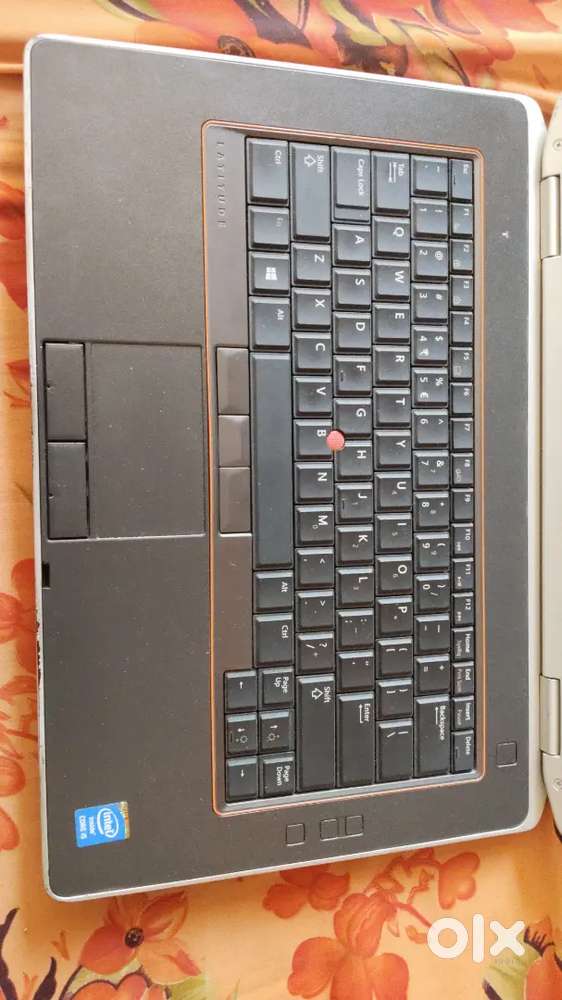 Mujhe laptop bechna hai Dell i5 SSD 256 2 generation