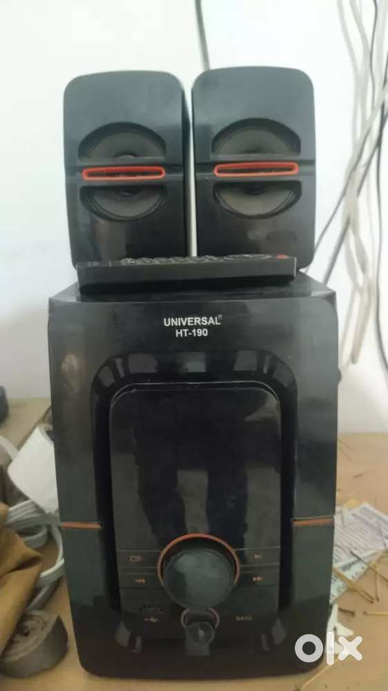 Universal Speaker HT-190