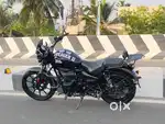 RE Meteor 350 fireball custom black with addon mirron and backrest