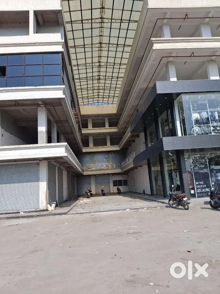 Saffron Arcade New complex, Main Valia road,Zudio Available in complex